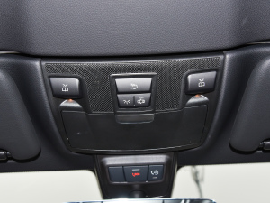 2021Ŀ E 260 I܇ п؅^