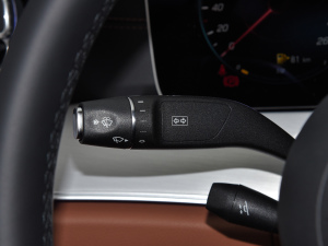 2021Ŀ E 260 I܇ п؅^