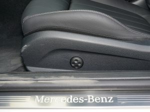 2021Ŀ E 260 4MATIC I܇  g