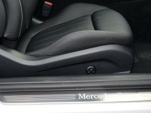 2021Ŀ E 260 4MATIC I܇  g