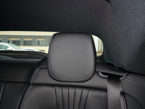 2021Ŀ E 260 4MATIC I܇  g