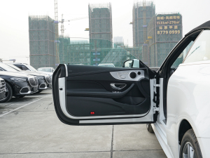 2021款改款 E 260 4MATIC 敞篷轿跑车  驾驶位车门