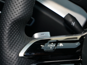 2021Ŀ E 260 4MATIC I܇  п؅^