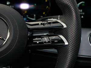 2021Ŀ E 260 4MATIC I܇  п؅^