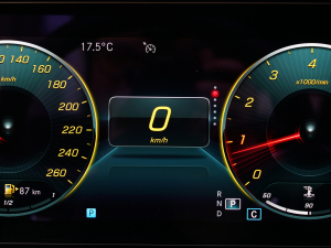 2021Ŀ E 260 4MATIC I܇  п؅^