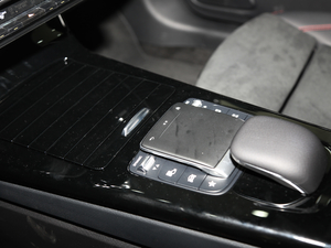 2020��CLA 200 �п؅^