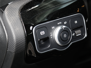 2020��CLA 200 �v܇�Ƅ���