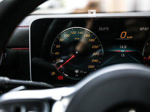 2020��CLA 200 �п؅^(q��)