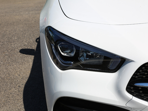 2020��CLA 260 4MATIC �������^