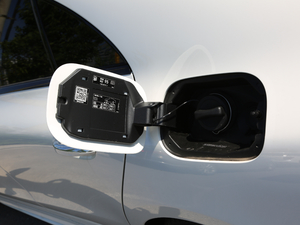 2020CLA 260 4MATIC w