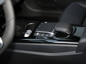 2020��CLA 260 4MATIC �п؅^(q��)