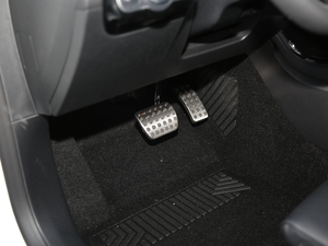 2020��CLA 260 4MATIC �п؅^(q��)