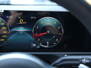 2020��CLA 260 4MATIC �п؅^(q��)