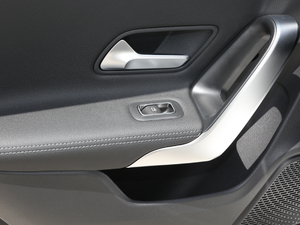 2020A(y) 180 п؅^(q)