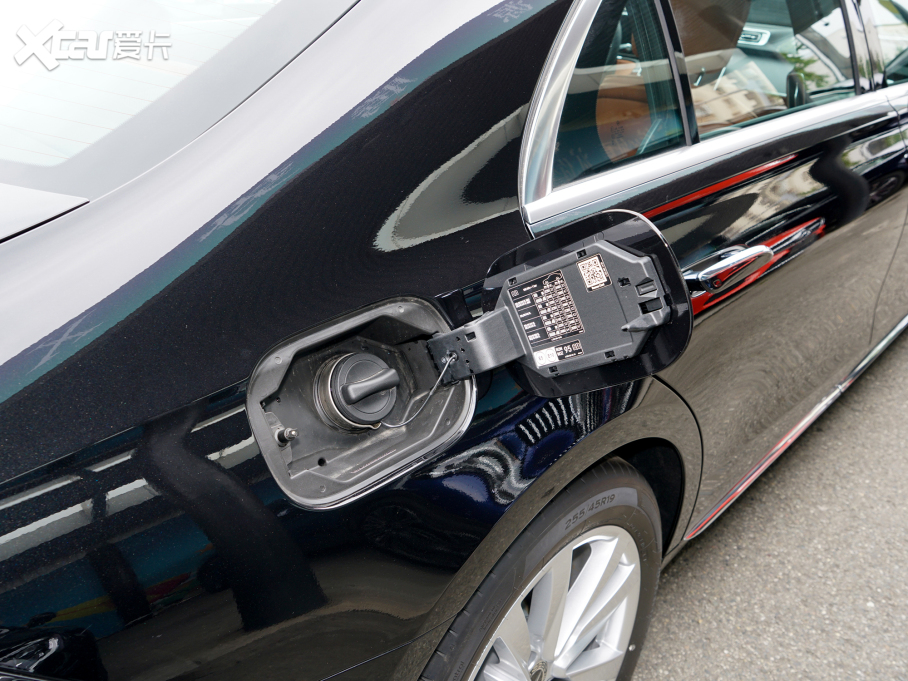 2021YS Ŀ S 400 L ̄