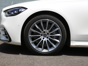 2021款S 500 L 4MATIC 轮圈