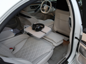 2021款S 500 L 4MATIC 空间座椅