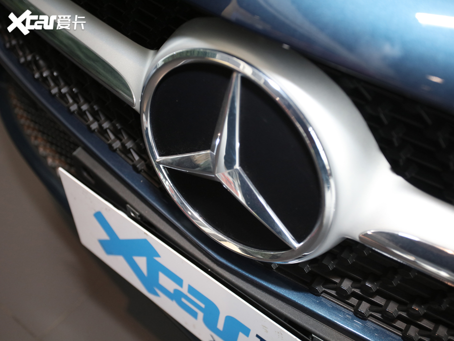 2021YA(M) A 200 r