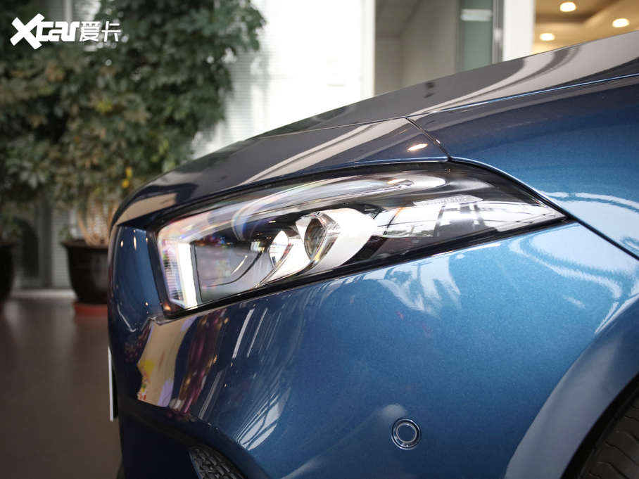 2021YA(M) A 200 r