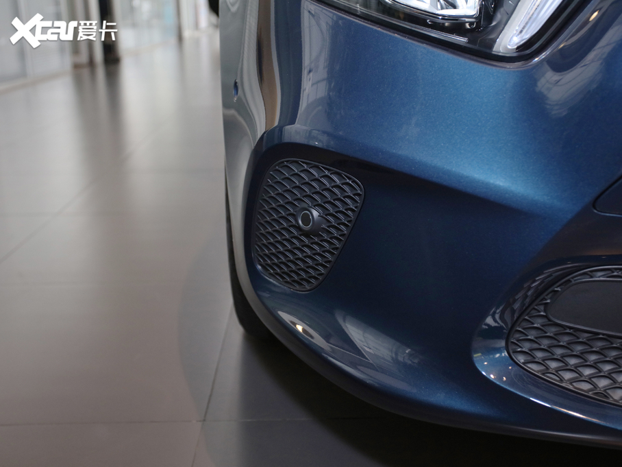 2021YA(M) A 200 r