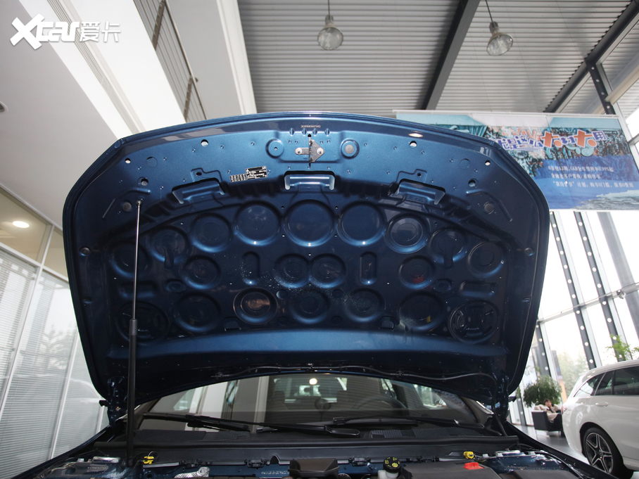 2021YA(M) A 200 r