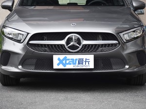 2021款A 200 动感型 中网