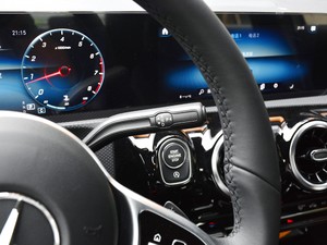2021款A 200 动感型 换挡杆