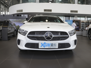 2021款A 180 正前