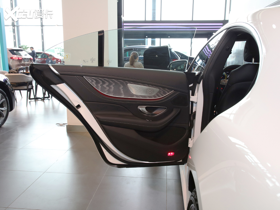 2021YCLS CLS 300 A