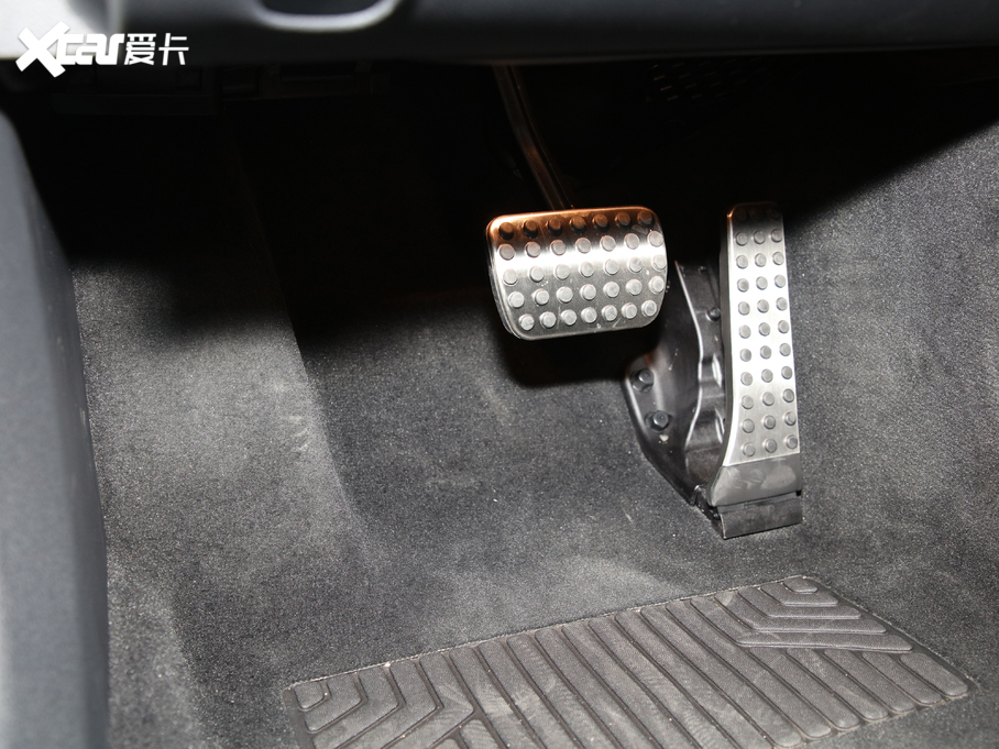 2021YCLS CLS 300 A