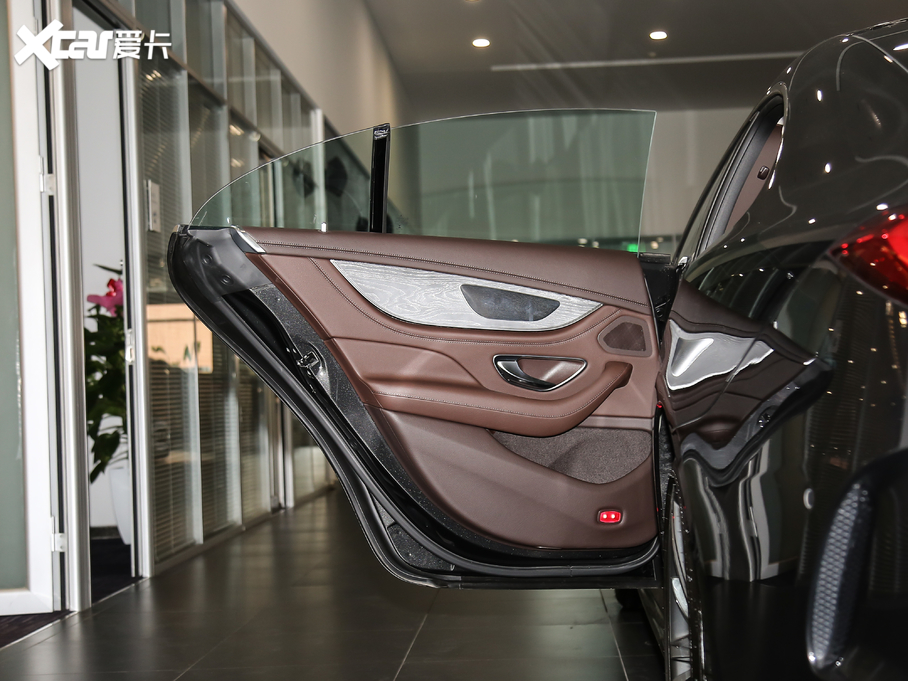 2021YCLS CLS 300 Ӹ