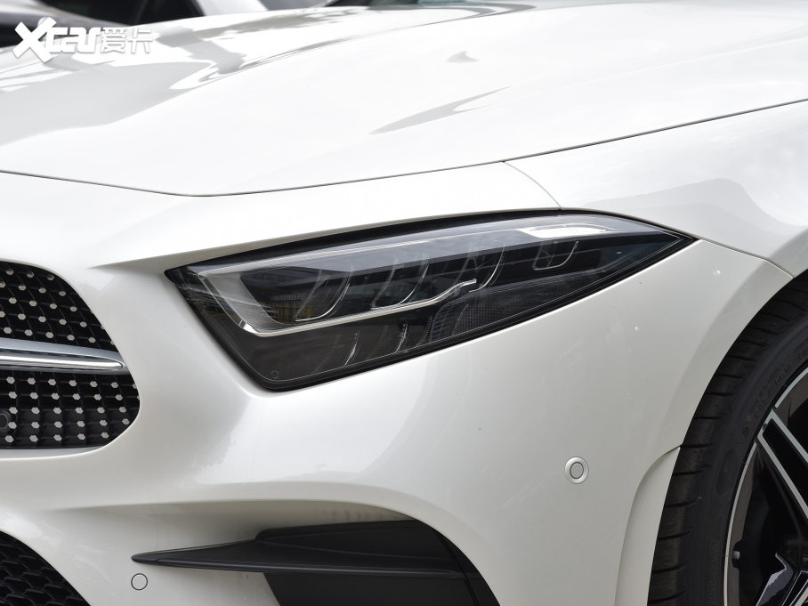 2021YCLS Ŀ CLS 300 A