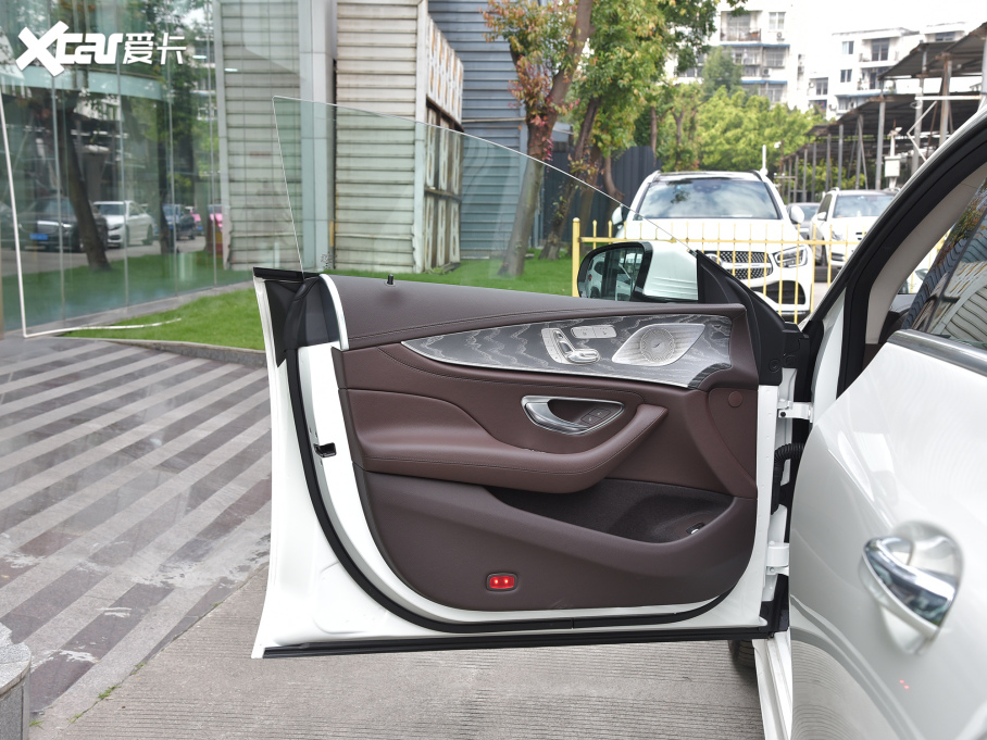 2021YCLS Ŀ CLS 300 A