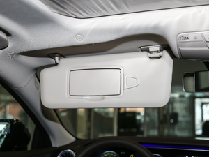 2021款CLS 300 动感型 遮阳板（左）