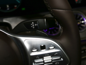 2021CLS 300 Ӹ п؅^