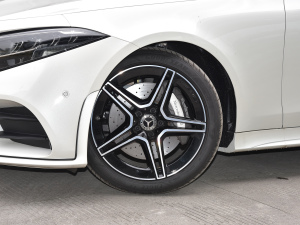 2021款改款 CLS 300 豪华型 轮圈
