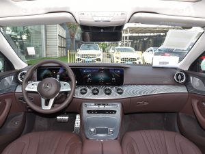 2021款改款 CLS 300 豪华型 内饰全景