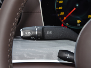 2021Ŀ CLS 300 A п؅^