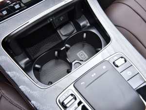 2021Ŀ CLS 300 (dng) ǰű