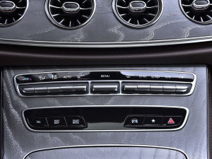 2021Ŀ CLS 300 (dng) {(dio){(dio)(ji)