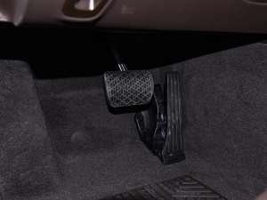 2021Ŀ CLS 300 Ӹ п؅^(q)