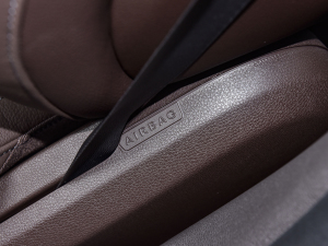 2021Ŀ CLS 300 Ӹ п؅^(q)