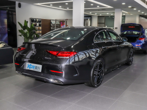 2021款改款 CLS 350 4MATIC 右后45度