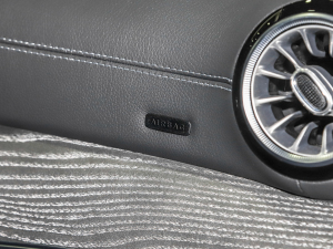 2021Ŀ CLS 350 4MATIC п؅^(q)