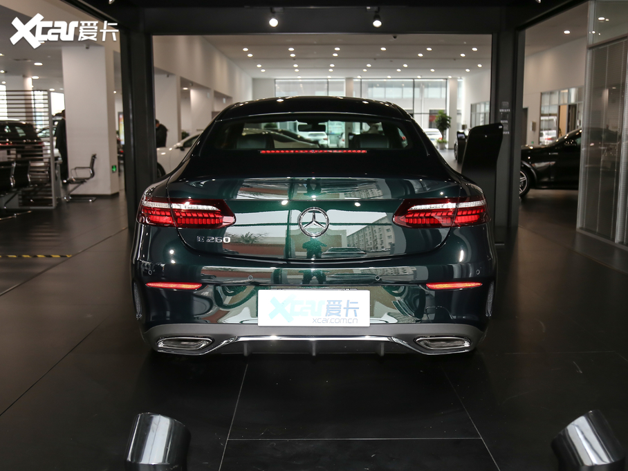 2021��YE���p�T E 260 �I��܇