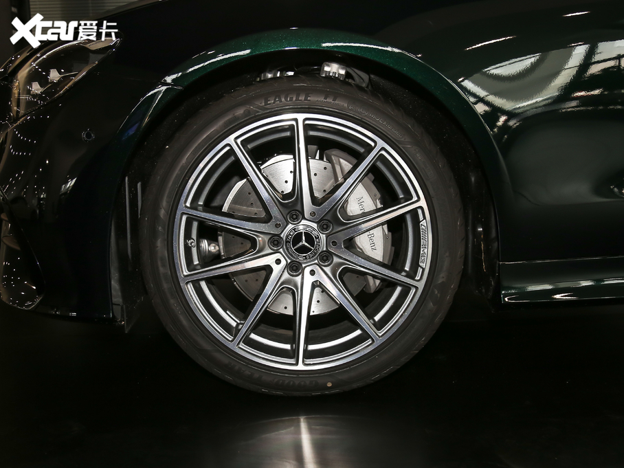 2021��YE���p�T E 260 �I��܇