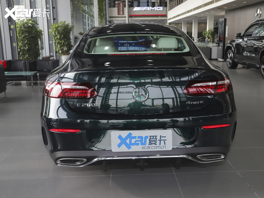 2021��YE���p�T E 260 4MATIC �I��܇