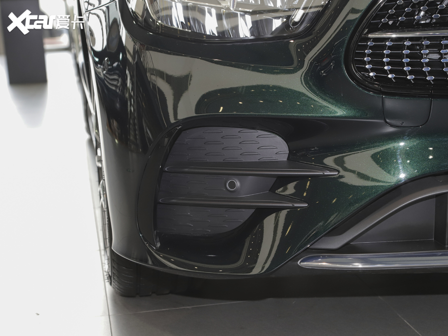 2021��YE���p�T E 260 4MATIC �I��܇