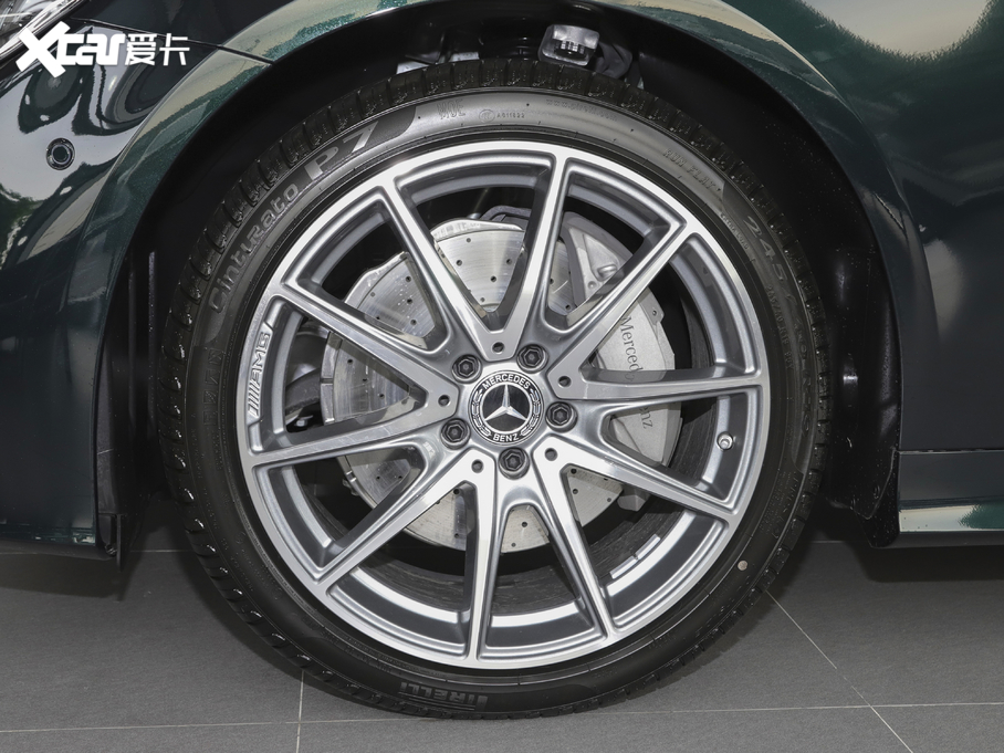 2021��YE���p�T E 260 4MATIC �I��܇