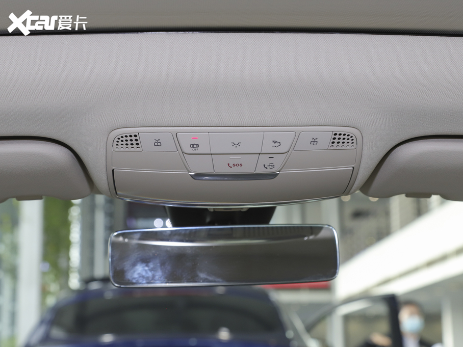 2021��YE���p�T E 260 4MATIC �I��܇